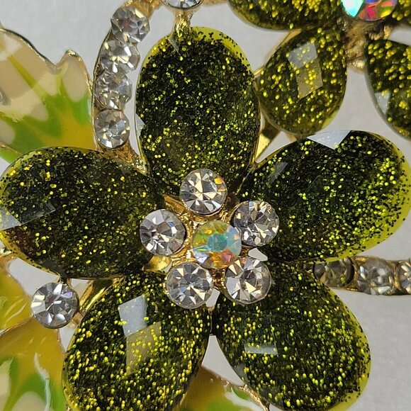 Lime Green Rhinestones Flower brooch - Picture 3 of 9